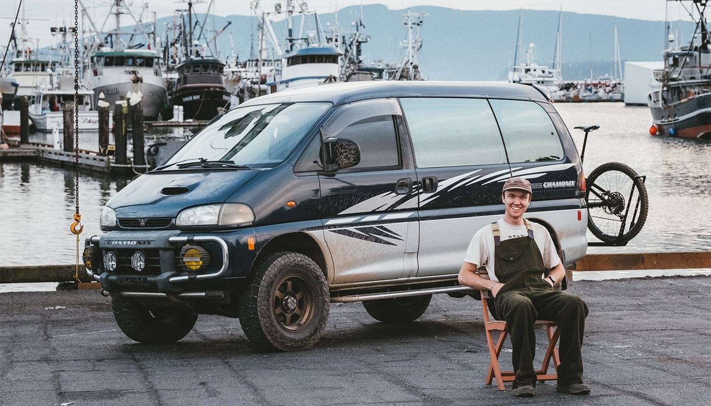 Radical Rigs: Flynn's Mitsubishi Delica Space Gear and Raaw Jibb